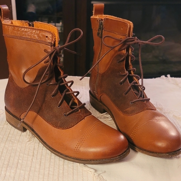 OLUKAI WOMEN'S NANI KAMEA LEATHER LOW LACE UP ZIP BOOTS US 6 EU 36 - Picture 1 of 10